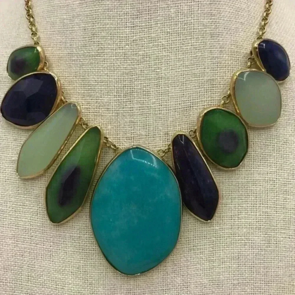 Stella and dot serenity blue green necklace good tone